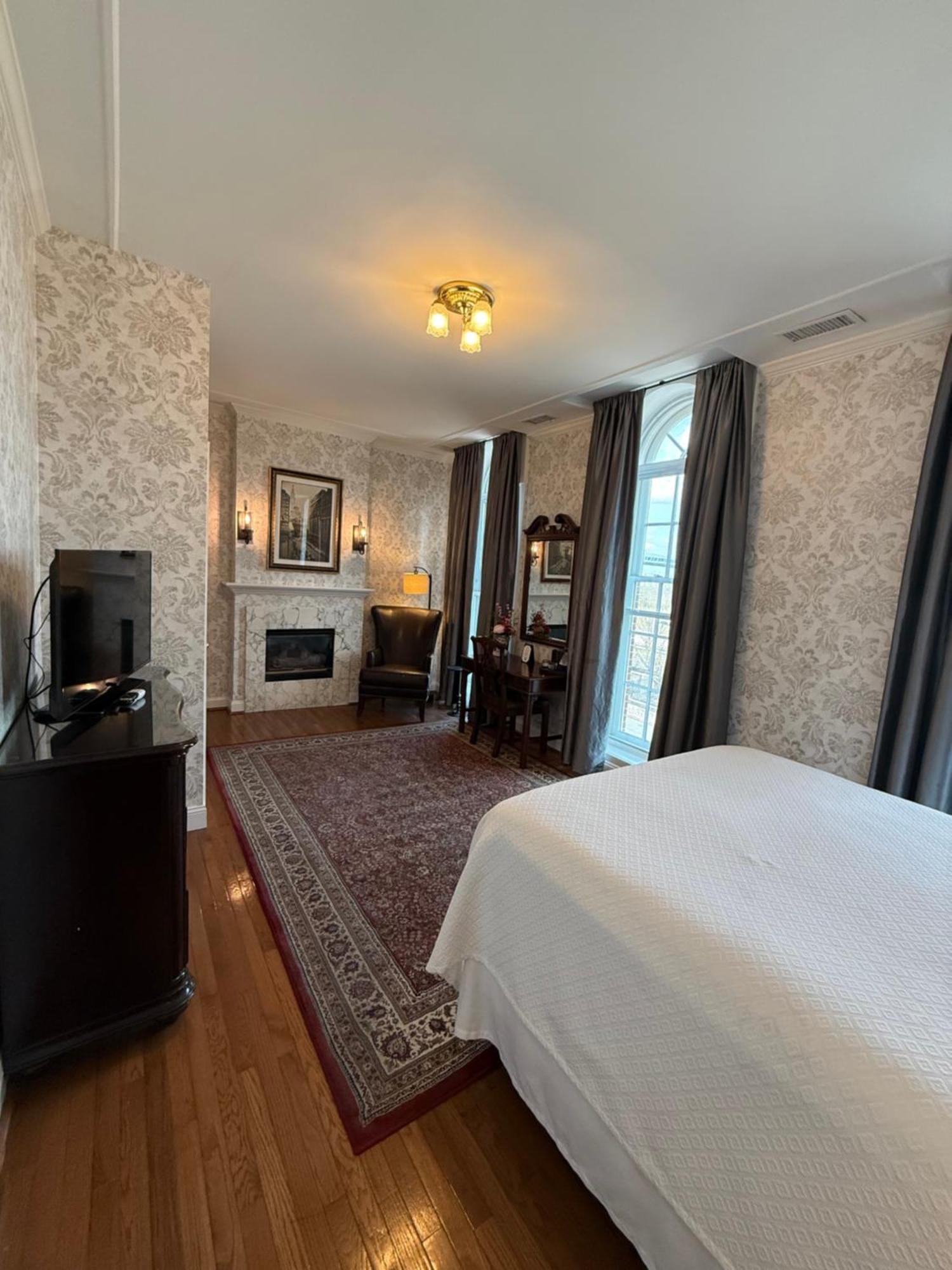 Penn'S View Hotel Филаделфия Екстериор снимка