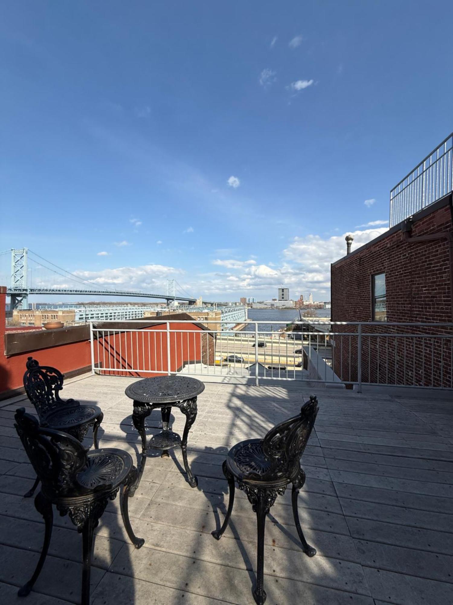 Penn'S View Hotel Филаделфия Екстериор снимка