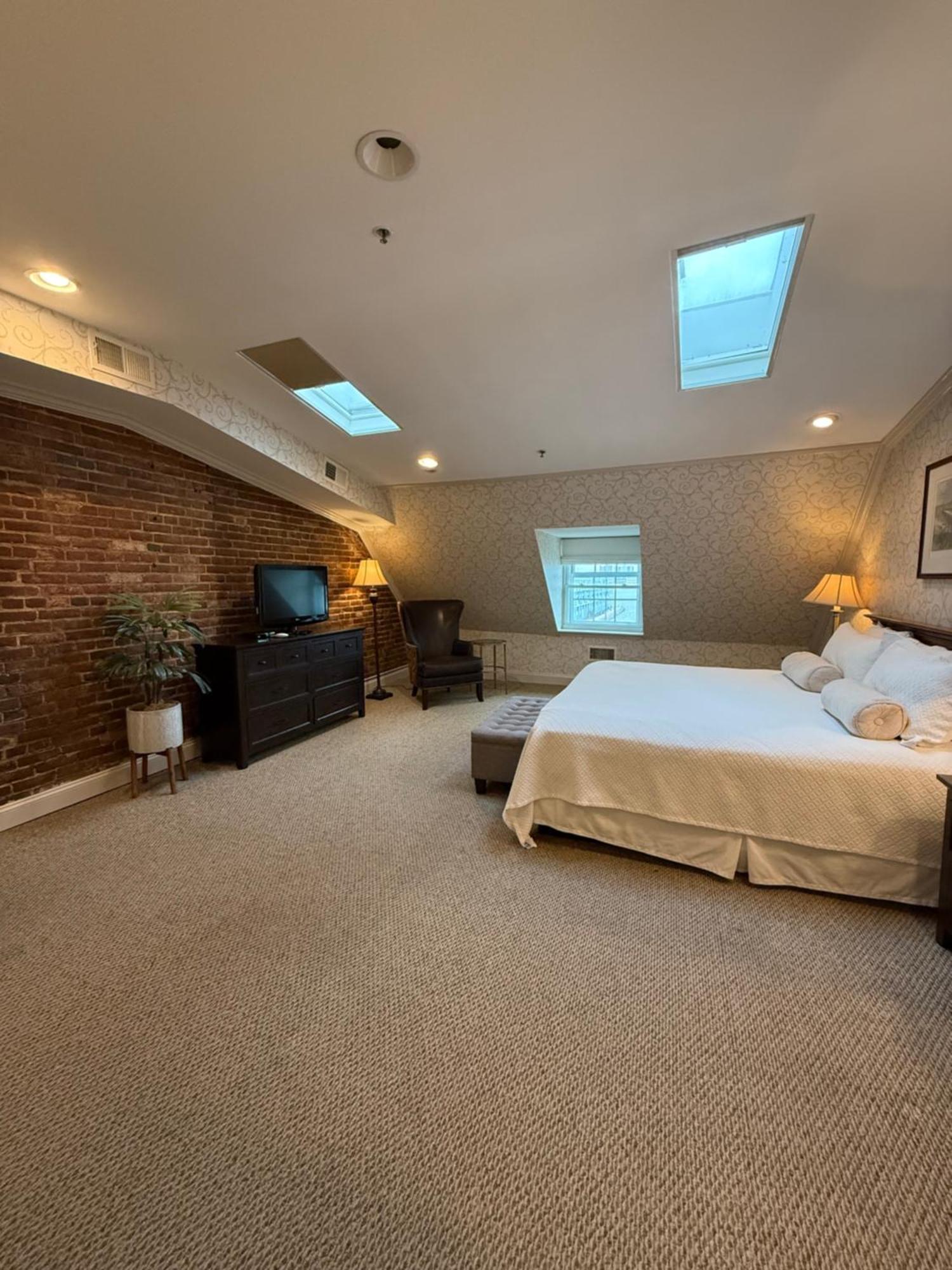 Penn'S View Hotel Филаделфия Екстериор снимка