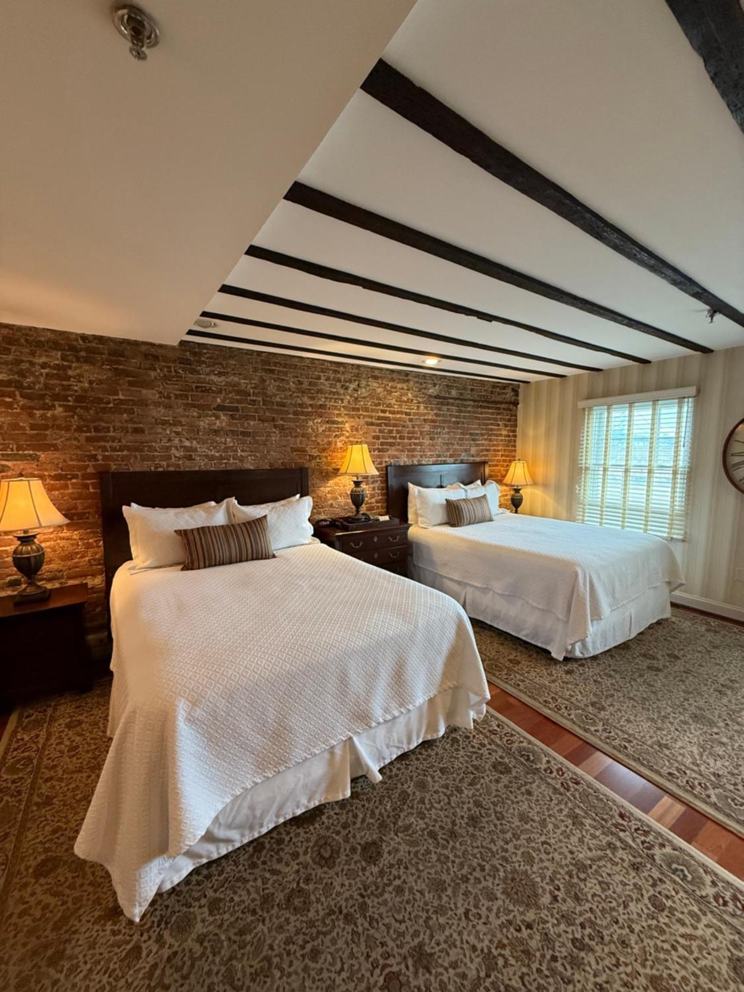 Penn'S View Hotel Филаделфия Екстериор снимка