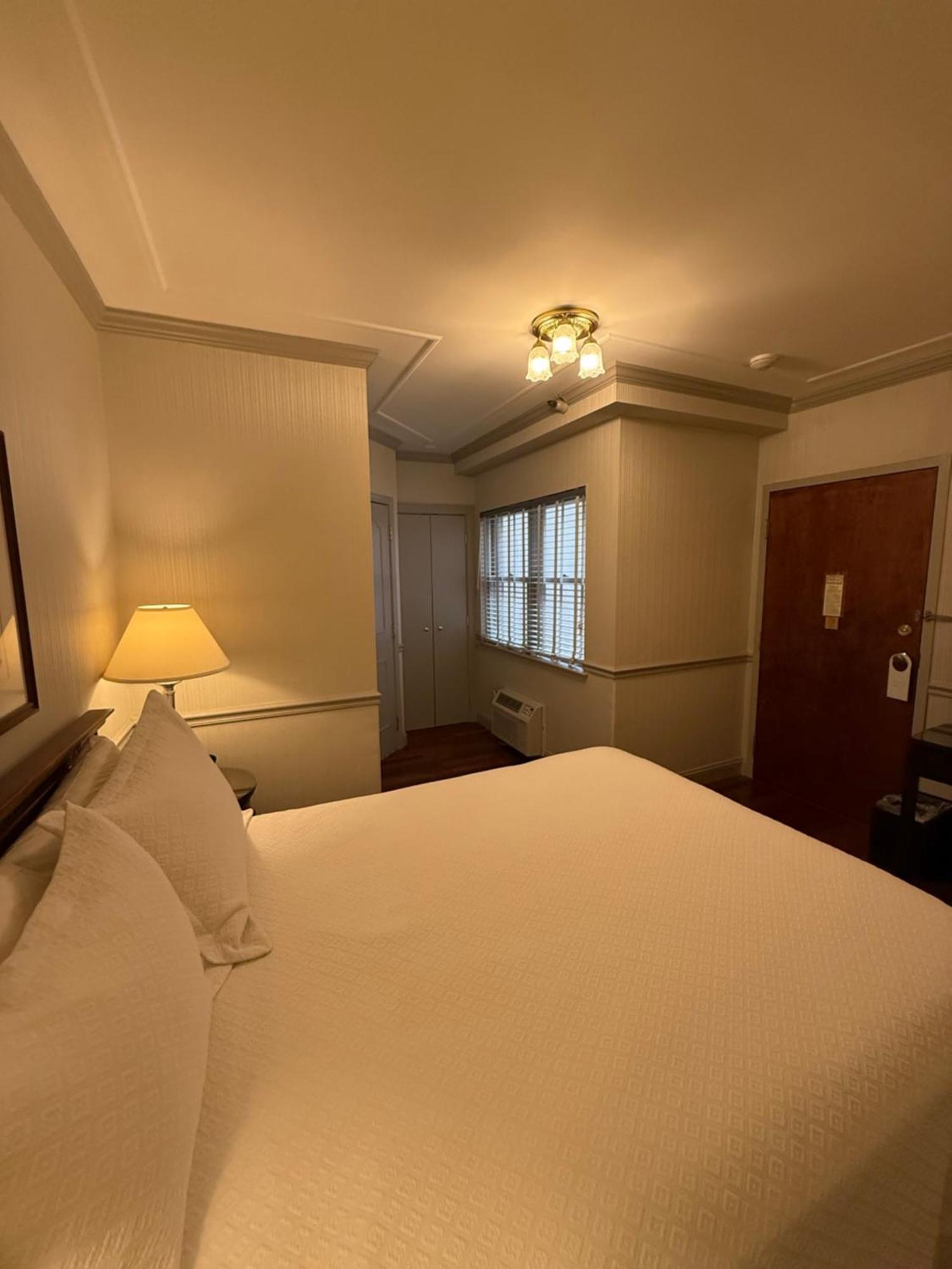 Penn'S View Hotel Филаделфия Екстериор снимка