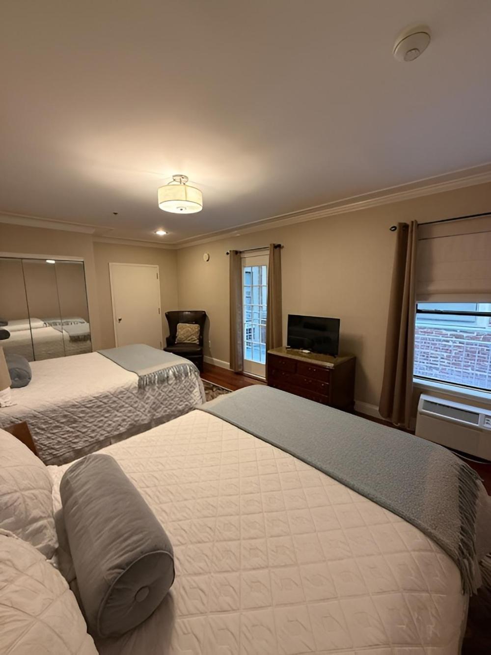 Penn'S View Hotel Филаделфия Екстериор снимка